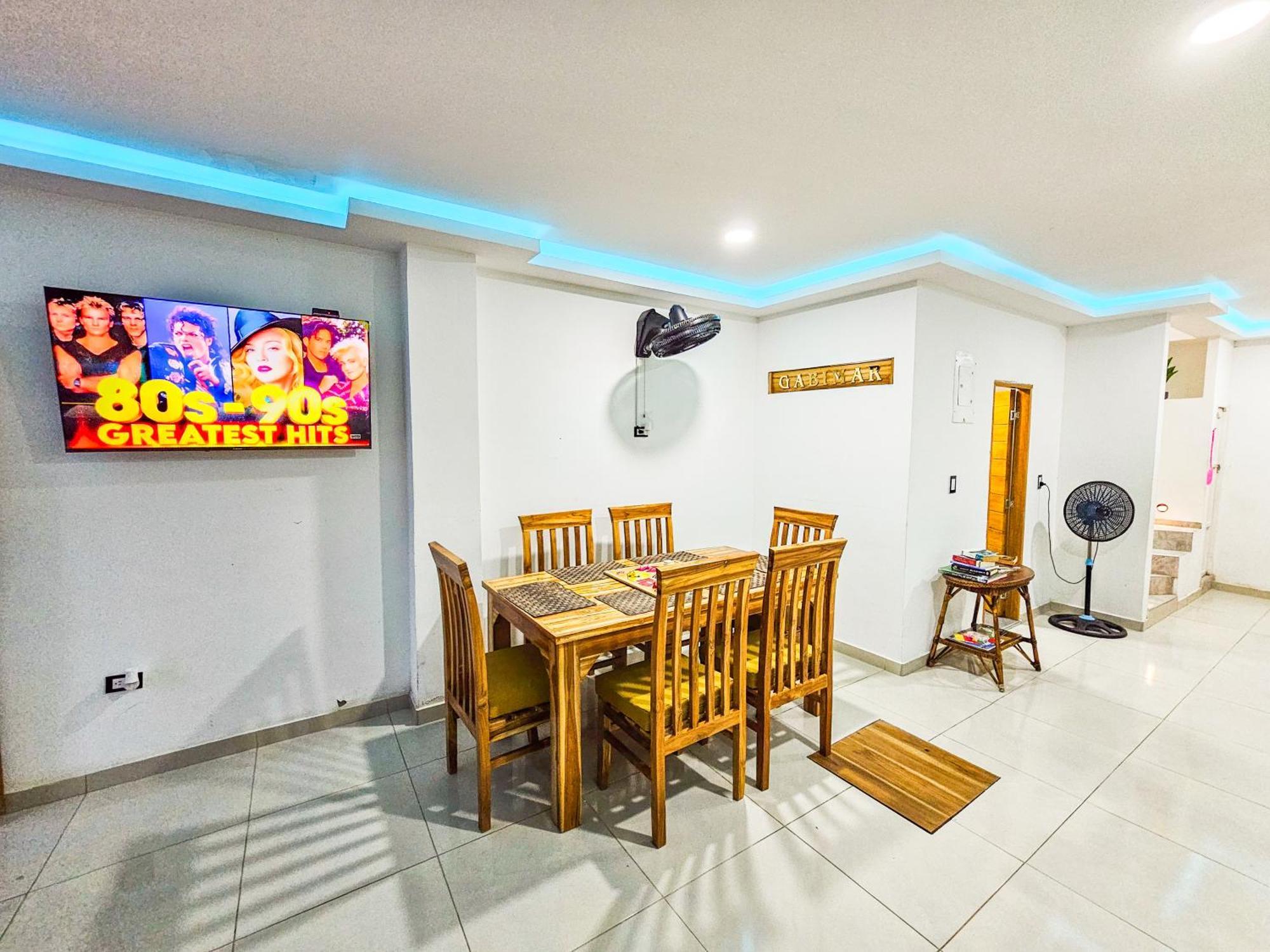 Hostal Casa Playa Boquilla *